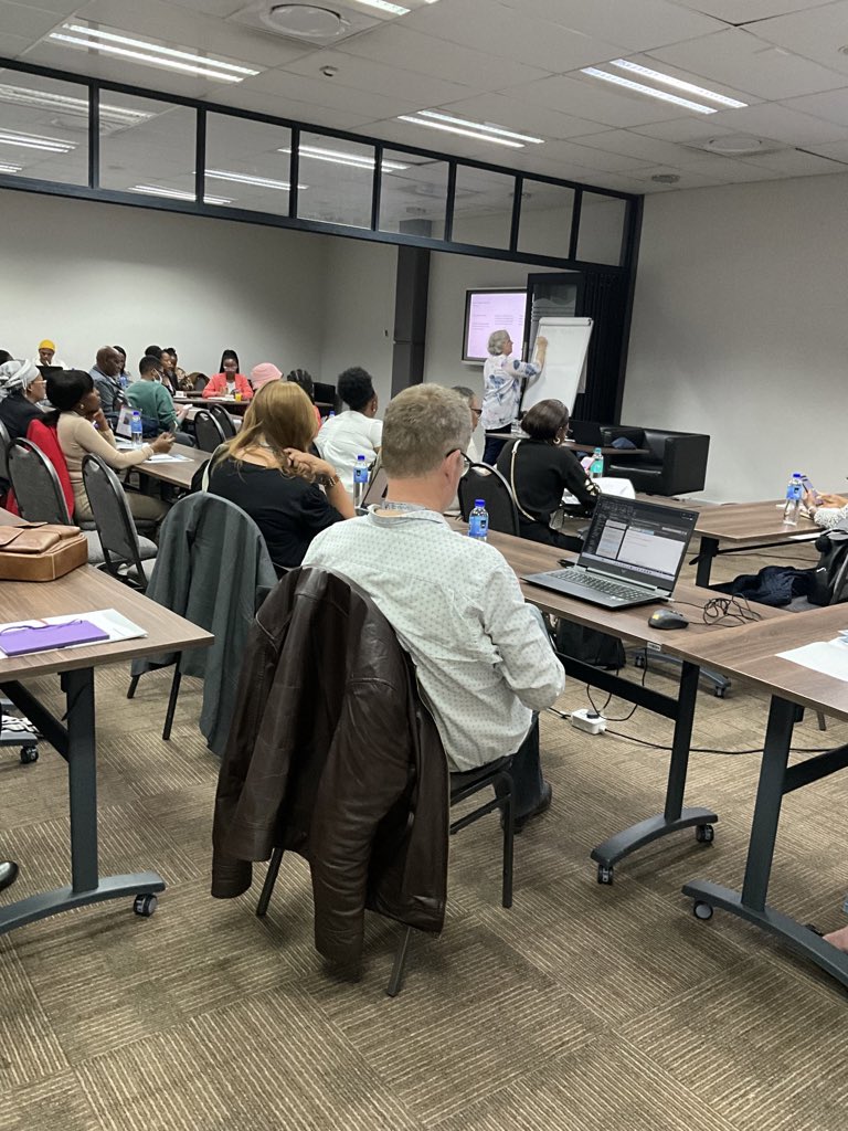 unisaradio's tweet image. Day two of the RED Conference, Dr Isabel Tarling Director from Limina Education Service, is conducting a workshop on ‘Unpacking and refining Digital standards for the Basic Education sector. 
#REDConference2023
#Unisa150