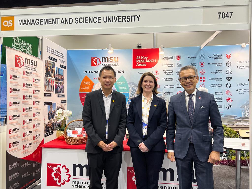 MohdShukriYajid's tweet photo. Another opportunity to join #QSHigherEdSummit 2023 as platinum sponsor. A boost to @MSUmalaysia post pandemic internationalisation initiatives and global presence. @QSCorporate https://t.co/InAz3mGC4I