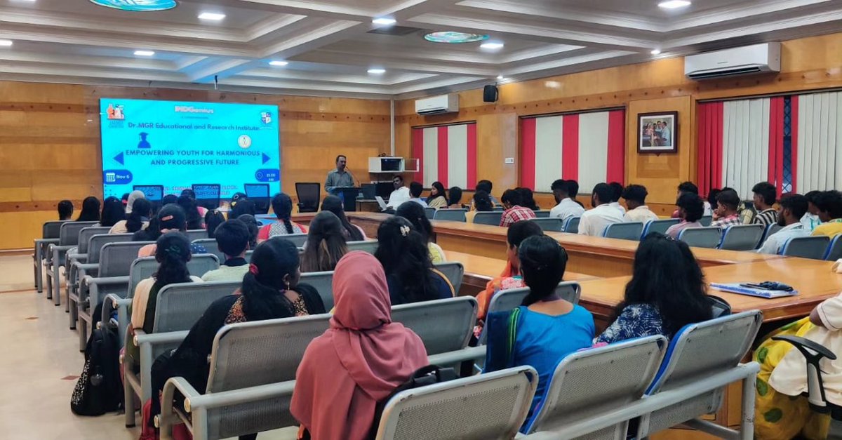 INDGeniusOrg's tweet photo. INDGenius North Tamil Nadu organized an seminar on 'Empowering Youth for a Harmonious and Progressive Future' at Dr. MGR University chennai on November 6th. The event fostered insightful discussions on fostering harmony and shaping a progressive tomorrow.
#INDGenius #India https://t.co/d8Exrj7Nux