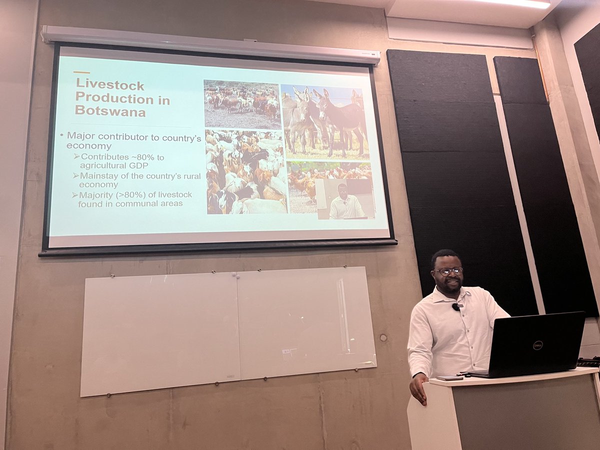 os_iyas's tweet photo. Interesting talk by Prof. Cuthbert Banga on ‘welfare of communal livestock in Botswana’ at the ISAE South African workshop #ISAESA @appliedethology @isaeawa @pfunzo_muvhali @ProfCMDwyer @StellenboschUni @UPTuks @Mooikie https://t.co/8A4KAnN2JX