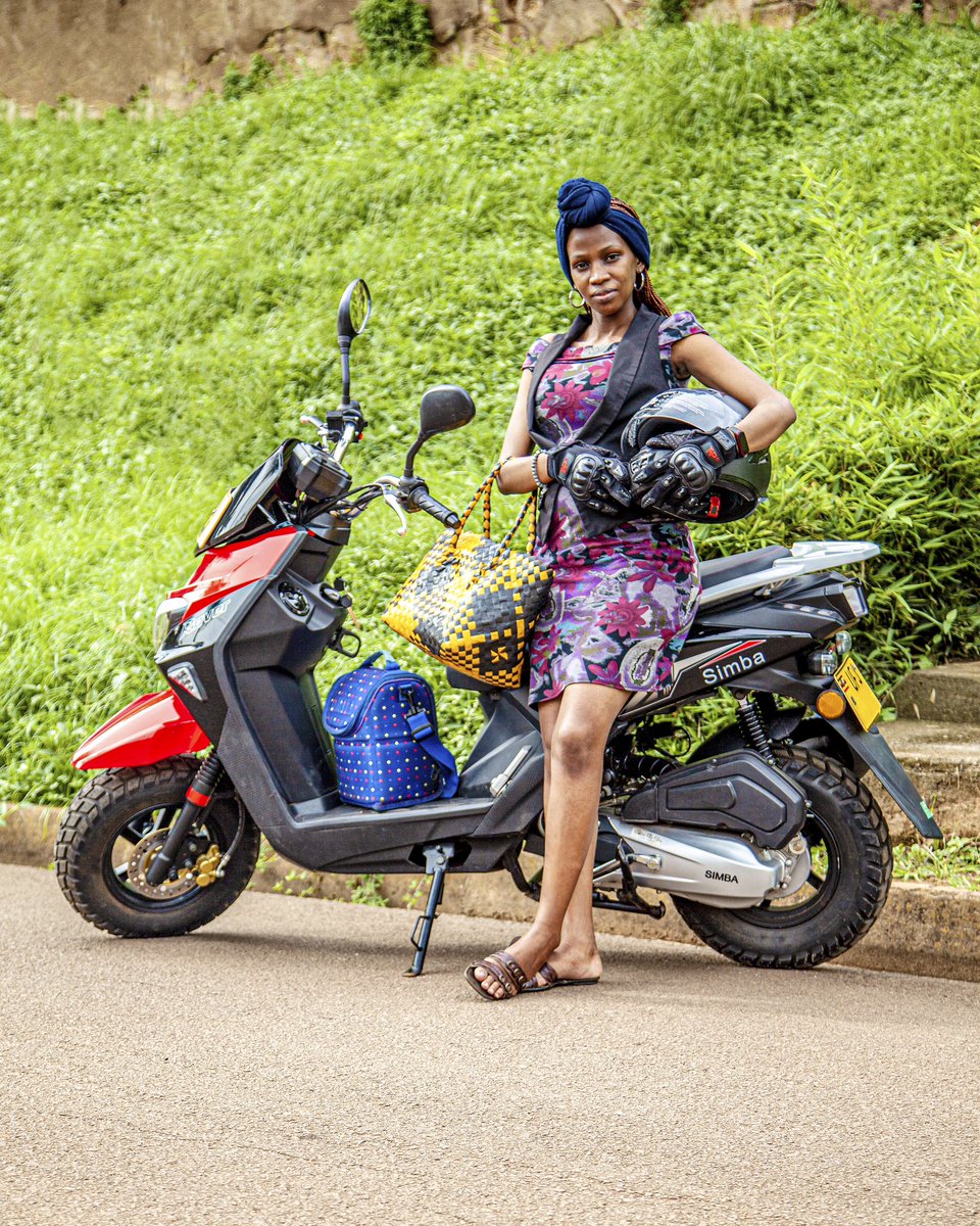 SimbaAutomotiv1's tweet image. Empower Your Journey with Simba Rover! 🚗💪

Meet the proud lady owner of a Simba Rover, breaking through Kampala's traffic with style and grace. Join the movement and experience the freedom of the road. Ladies, it's your turn to conquer the city! #SimbaRover #WomenOnWheels