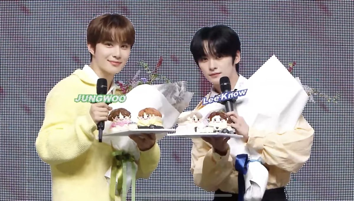 :¨ ·.· ¨:
 `· . ꔫ
음수종이 전하는 마지막 선물! 
정우야 리노야
마지막까지 사랑 잔뜩 받아랏!!💗

youtu.be/9kWl8XeRguk?si…

#NCT #NCT_127 #정우
<a href="/NCTsmtown/">NCT</a> <a href="/NCTsmtown_127/">NCT 127</a>
#StrayKids #리노 <a href="/Stray_Kids/">Stray Kids</a>