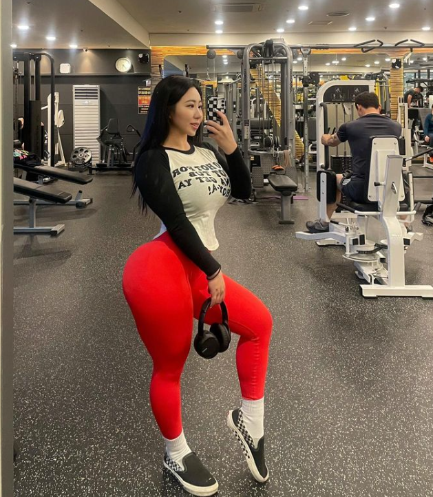 想看姐姐肛交视频的点赞关注加评论