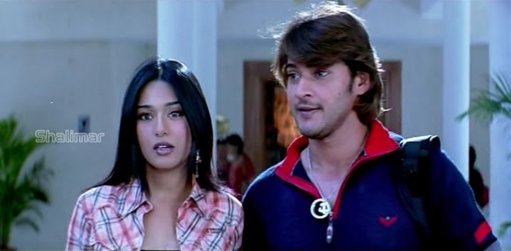 Vaibhavirahane's tweet photo. I love this movie Adhithi ❤️👍 old movie but I wanted to watch a Mahesh babu movie and I was scrolling on youtube and found this so nice childhood Love story Mahesh sir and Amrita Mam looking cute together 
#MaheshBabu #AmritaRao #Adhithi @urstrulyMahesh @AmritaRao https://t.co/hxvhIYGn3o