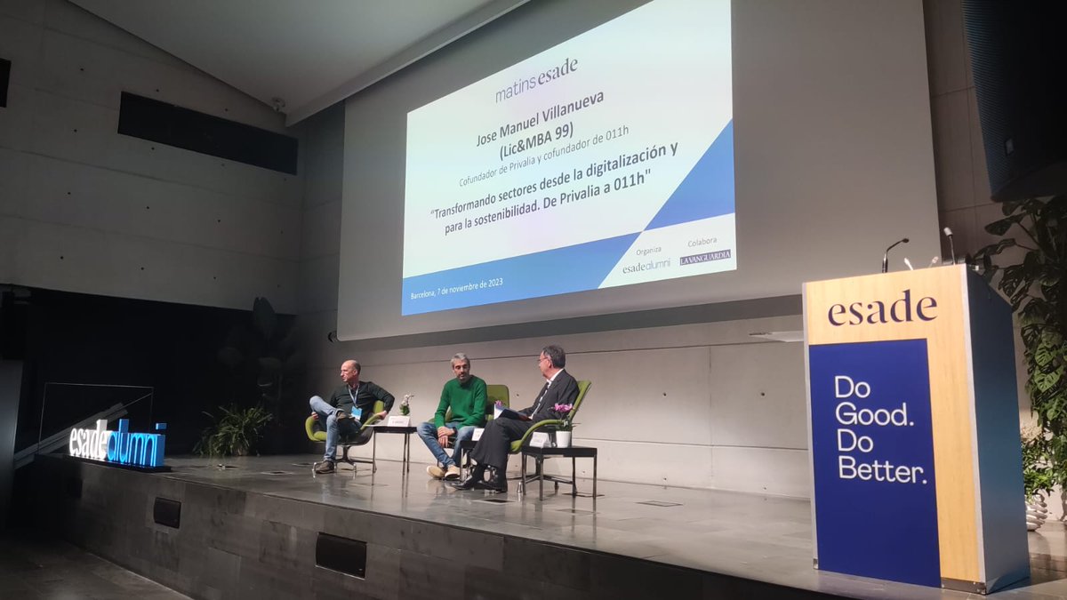 BStartup's tweet photo. #StartupDay #MatinsESADE | Jose Manuel Villanueva, co-founder de @privalia_es y 011H: "Para mí, las claves del éxito en un proyecto emprendedor es la innovación, las personas, el método y el foco en el trabajo" 

@ESADEAlumni @BancoSabadell https://t.co/NqQTDqONST
