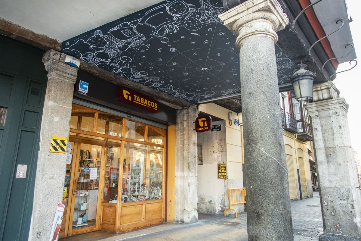 Buenos días! Para compensar este día gris te dejamos 4 creaciones murales de #EphemeraPhestival 23 que dan color a los rincones de Valladolid 
👉 Cardenal Torquemada / Tiempo Elástico
👉 Cebadería / De tapas por Valladolid
👉 Recondo / Broom
👉 Plaza Mayor / Galaxia.470