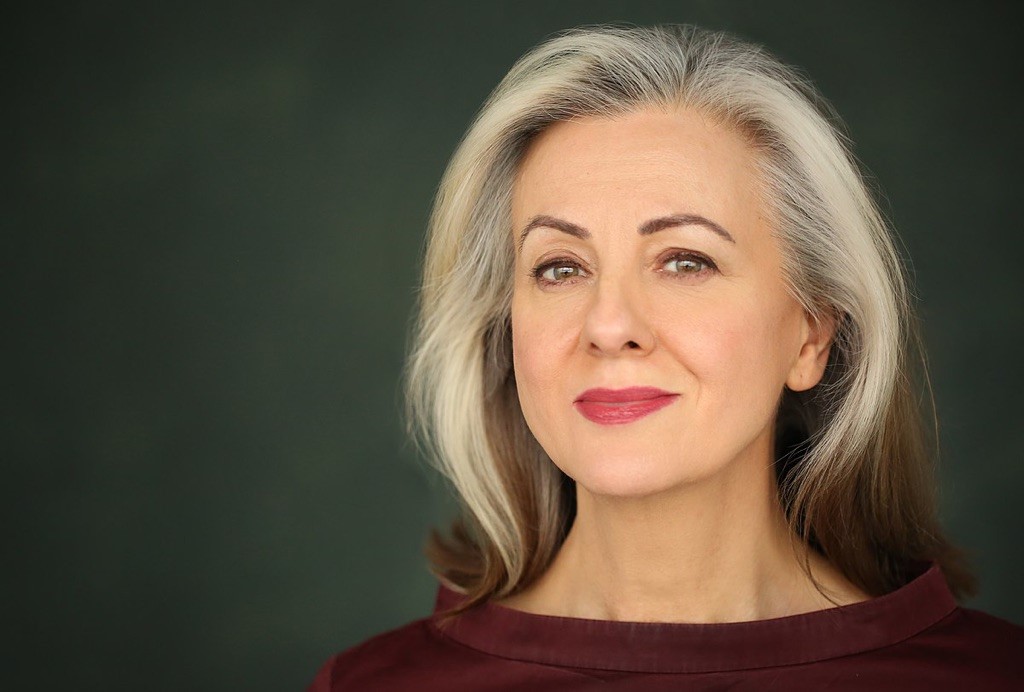 MusicalTheatreR's tweet photo. ‘I’m very proud of my strange eclectic career’
We chat to international opera singer & actress @RebeccaCaine (who created the role of Cosette in Les Misérables for the RSC) about touring the UK with her current show #DividingDay #FiveQuestionsWith
https://t.co/nSGTvqLgu0 https://t.co/91kPpUrTku