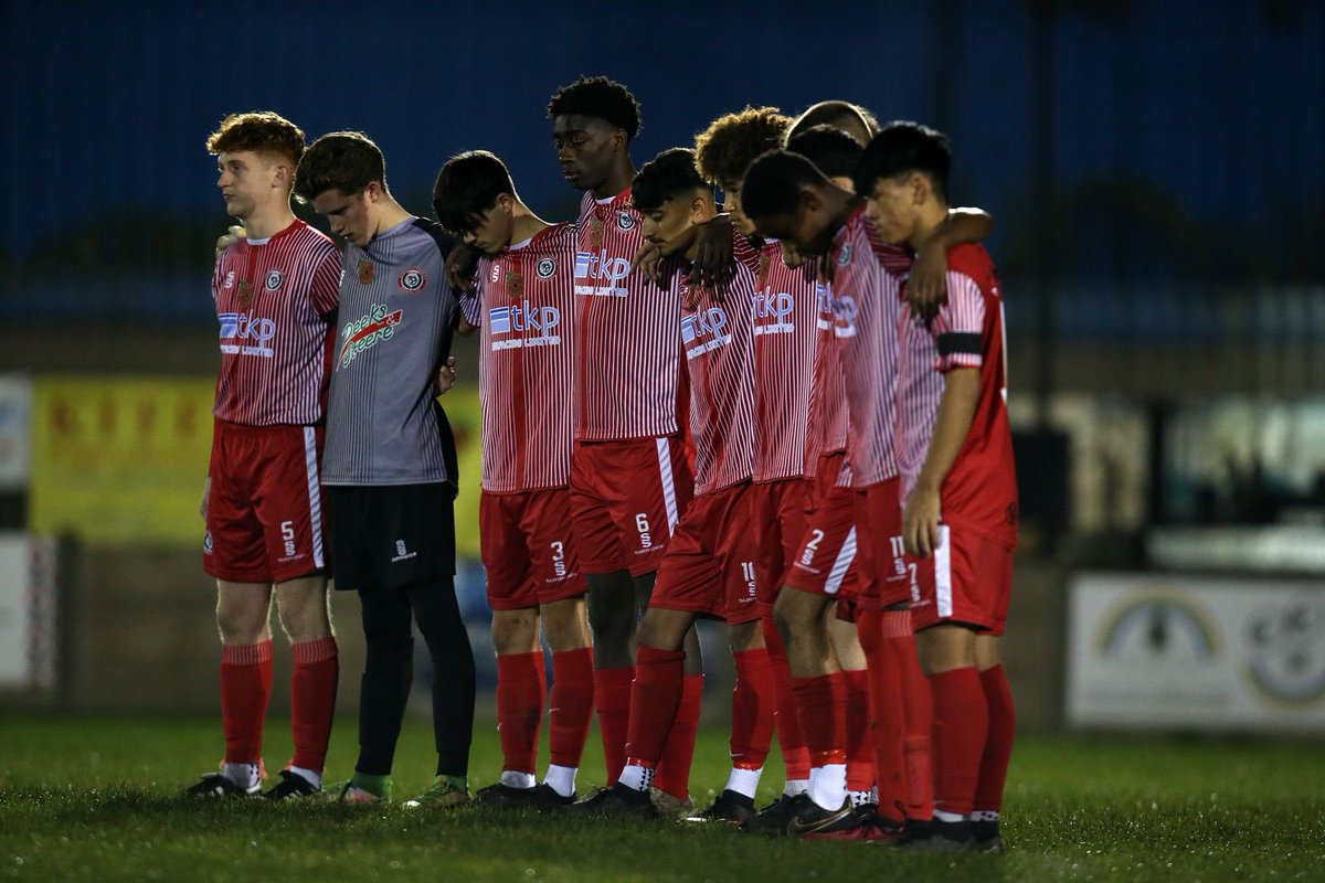 CtfcU18's tweet photo. Before the start of the game Youth Team Captain Mackenzie Clayton led the clubs act of remembrance to mark our closest match to Armistice Day. 

Mackenzie laid a wreath on behalf of the club and the teams observed a minutes silence. https://t.co/4mLuraypad