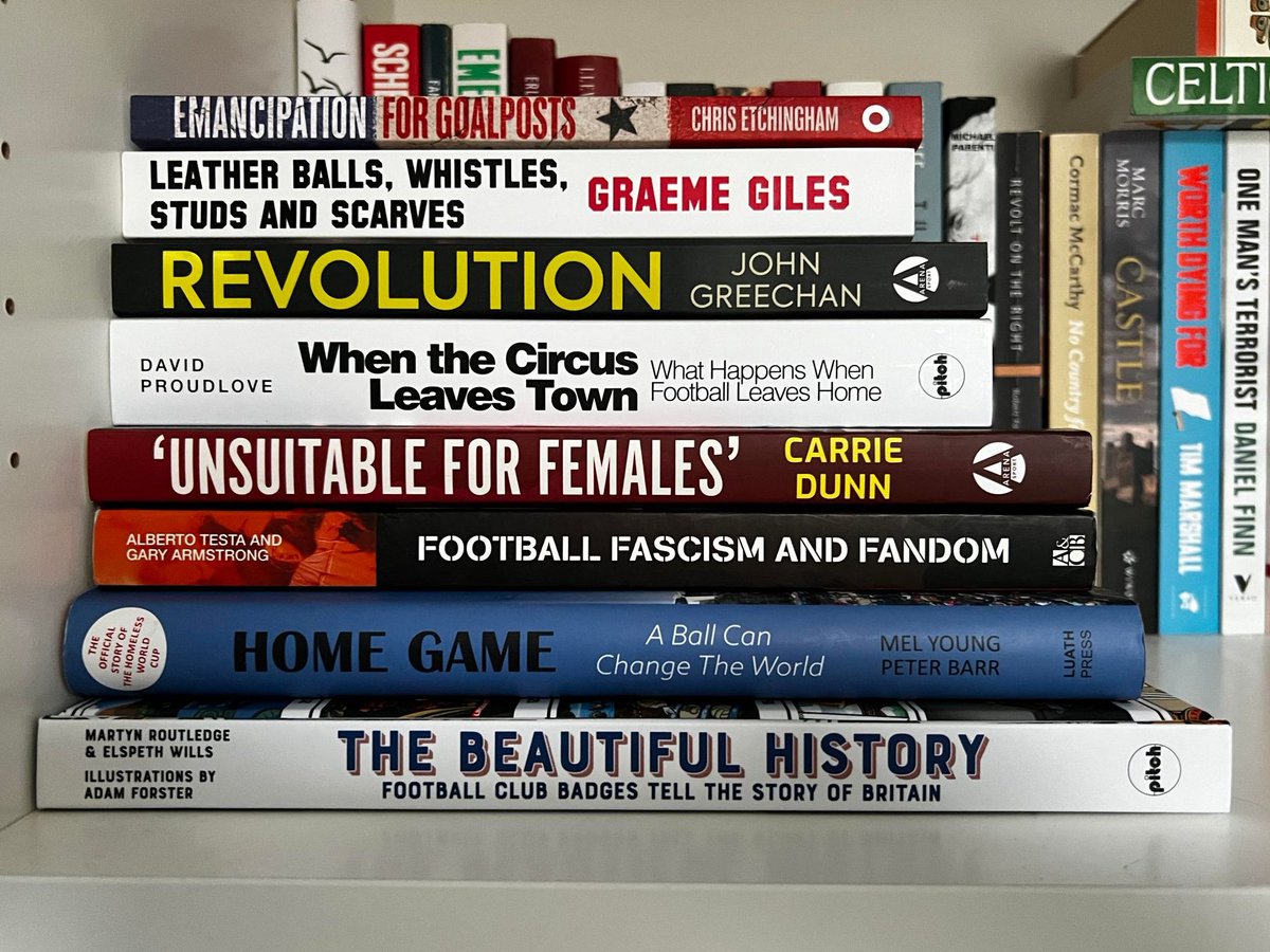 📚 And now a look at what's in Rory's 'to read' pile! 

Like Dave's, there's a good spread and covers a mix of topics, with some big themes in there. Even Dave Proudlove gets an honourable mention!

He's most excited to get through 'The Beautiful History', 'Leather Balls', and