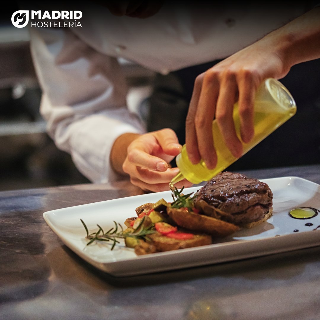 madhosteleria's tweet photo. Equipamientos de climatización, maquinaria, y mobiliario de calidad excepcional. Madrid Hostelería es sinónimo de excelencia.

#EquipamientosDeCalidad
#AceroInoxidable
#ExcelenciaHostelera https://t.co/34jyJoxrDc