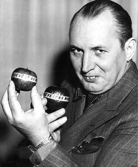  Robert Ripley,