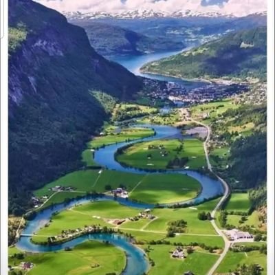 Rachel Rightmyer tweet media