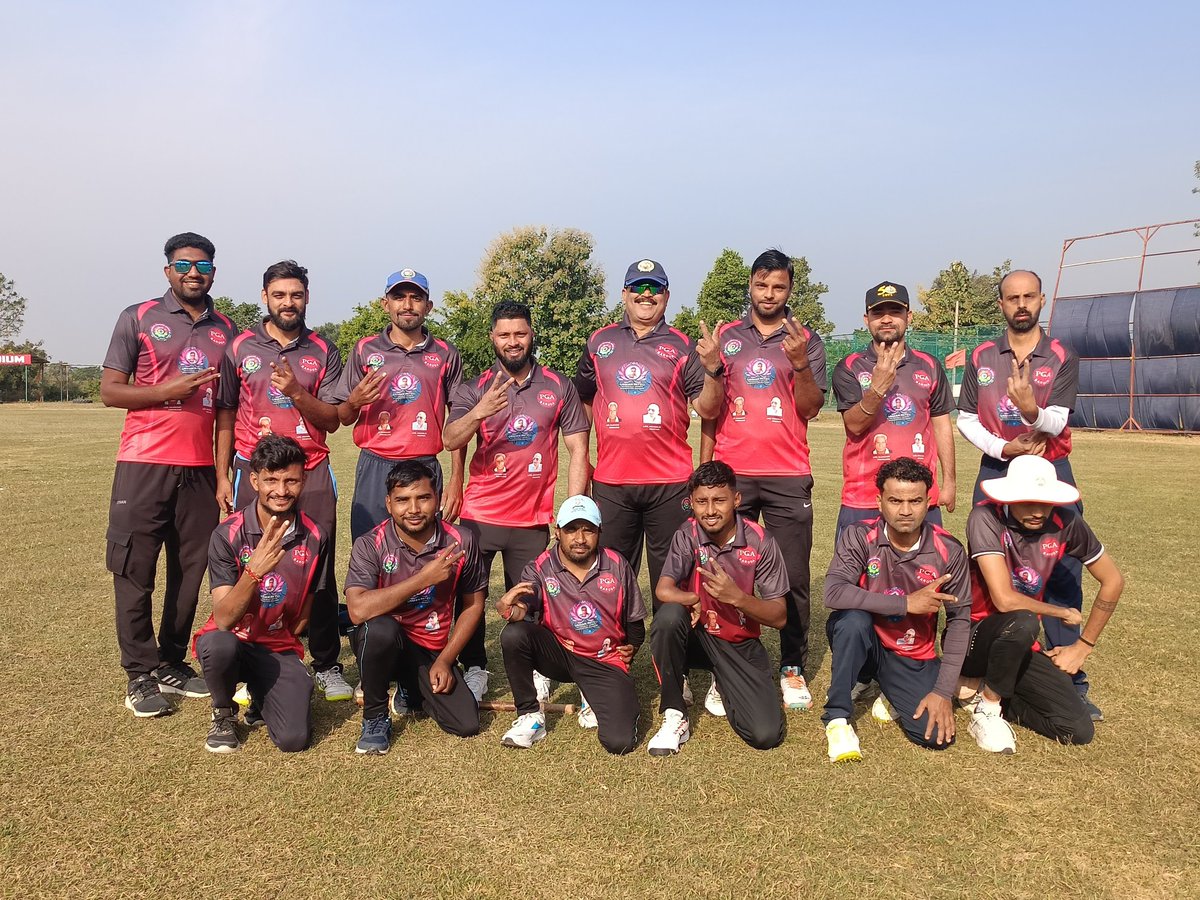 Victory pose of team Baroda ✌️
.
#DCCBI #divyang_cricket_control_board_of_INDIA #wheelchaircricket #wheelchaircricketindia #divyangcricket #divyangjancricket #disabilitycricket #cricket🏏 #Cricket #nationaltournament