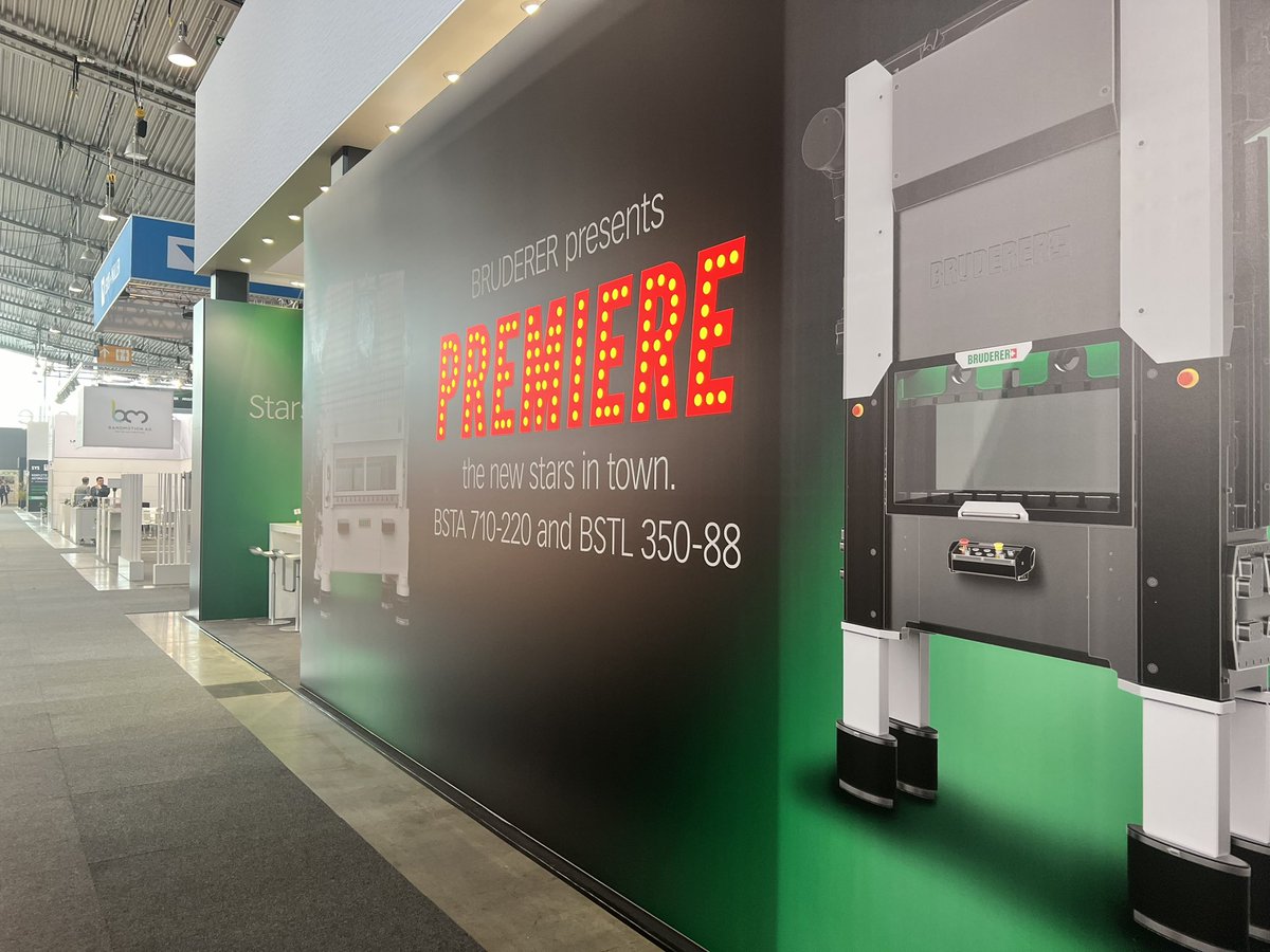 Dwarfio's tweet photo. Wow, this is some exhibition. Looking forward to promoting the launch of @BrudererUK’s two new presses later #ukmfg #stuttgart https://t.co/Hf6WeS0GFs