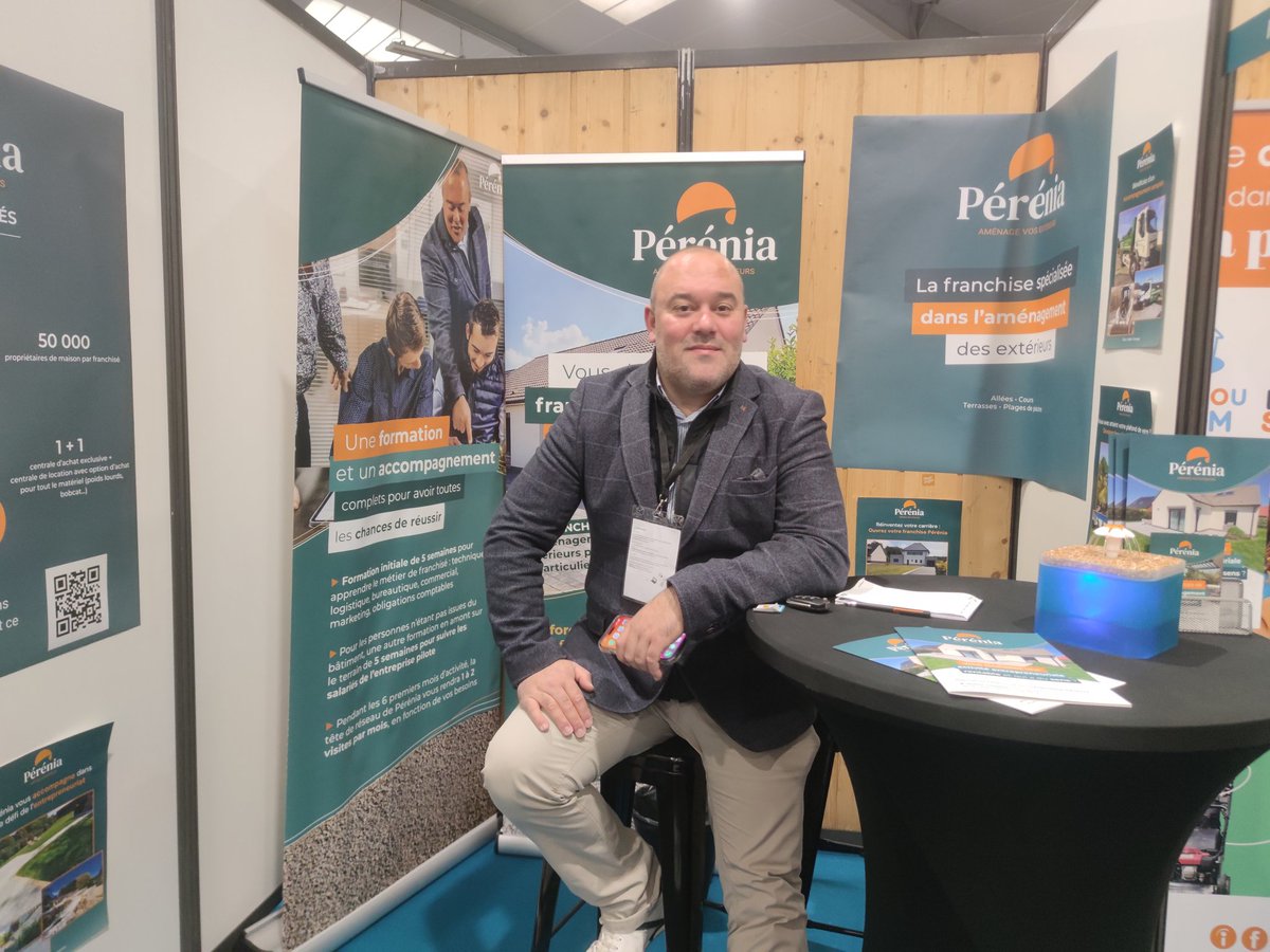 👋 PÉRÉNIA AMÉNAGE VOS EXTÉRIEURS 

Échangez avec Mickaël DESMEURE présents sur le salon :
📍 stand F128

#FE23 #franchise #entreprendre #Rennes
