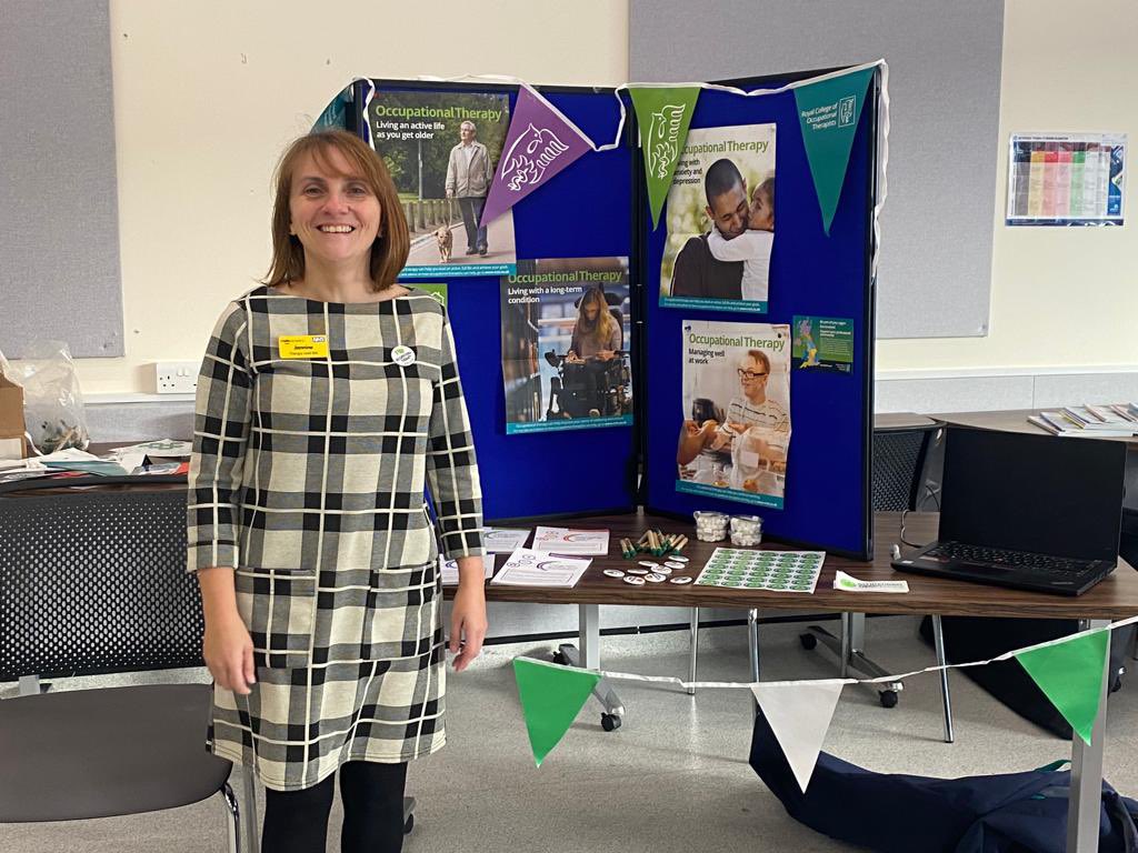 AimeeTu45191869's tweet photo. 🎉🎉OT celebrations getting underway @SWBHnhs 🎉🎉 https://t.co/VXhuDeqHRh
