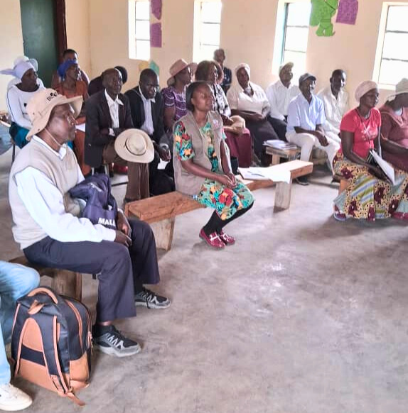 wlsazw's tweet photo. 📣Exciting news! WLSA recently held a training session in Murehwa on #CourtMonitoring of Traditional Courts.
The training intended to equip #Paralegals with the knowledge and skills to assess how Traditional Courts are presiding over civil cases.
#CourtMonitoring
#WLSA https://t.co/MZLXLrG4yM