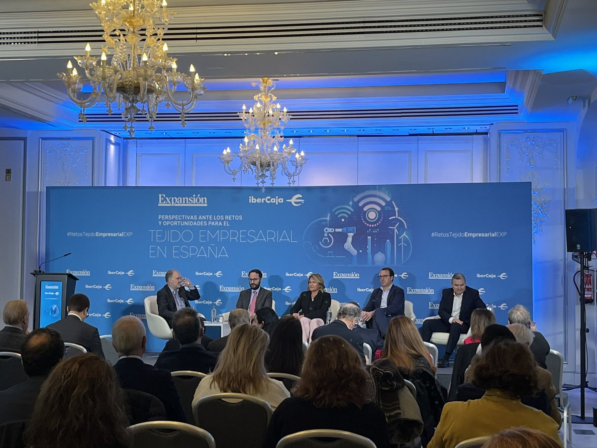 INMOLUXE's tweet photo. Hoy estamos en una interesante jornada sobre “Retos y Oportunidades para el Tejido Empresarial en España”, organizado por @expansioncom e @ibercaja 👏🏻👏🏻👏🏻
#RetosTejidoEmpresarialEXP https://t.co/kAGV3RVOda