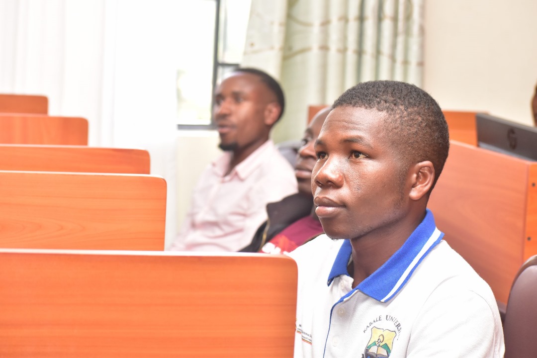 Gra1Gracious's tweet image. I joined staff &amp;amp; students in an #intellectualproperty(IP) workshop hosted @kabuniversity organized by @URSBHQ. Led by Mr. Abraham(Senior Patent Examiner), it offered invaluable insights into Patent Rights, Utility Models, Industrial Designs, Copyrights,&amp;amp; Trademarks.
 #IPWorkshop