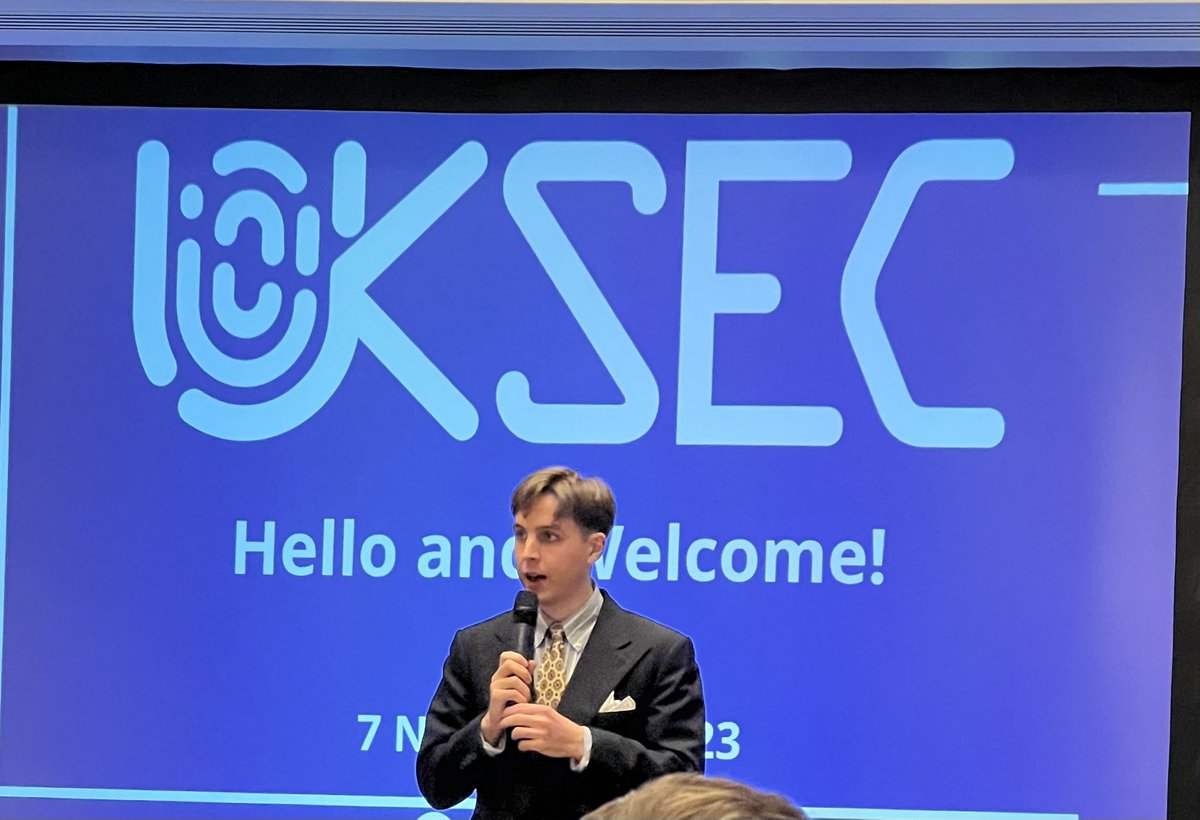 Segun M Fajemisin tweet media