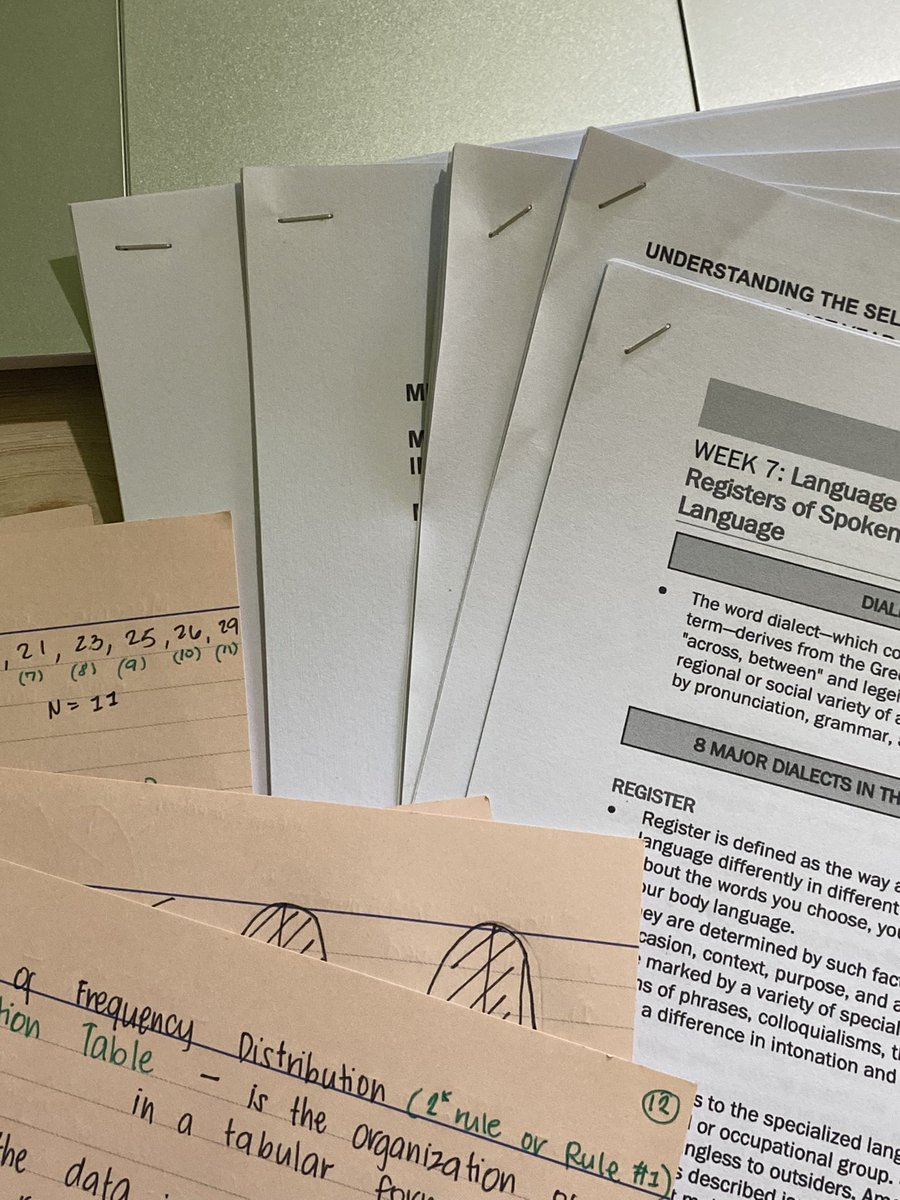 pttystudies's tweet photo. printed reviewer supremacy ‼️🩷 https://t.co/lxONchh8j8