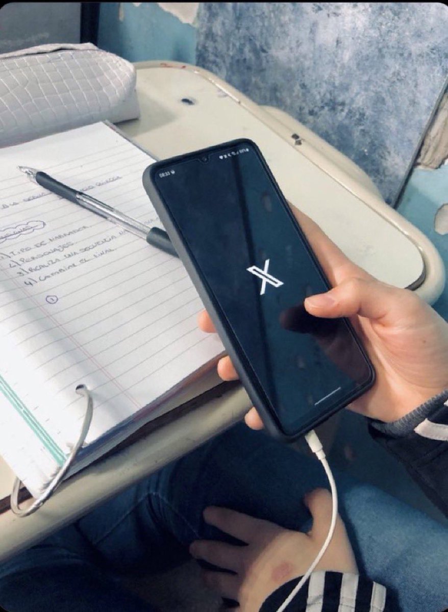 derste beş dakikada bir ben