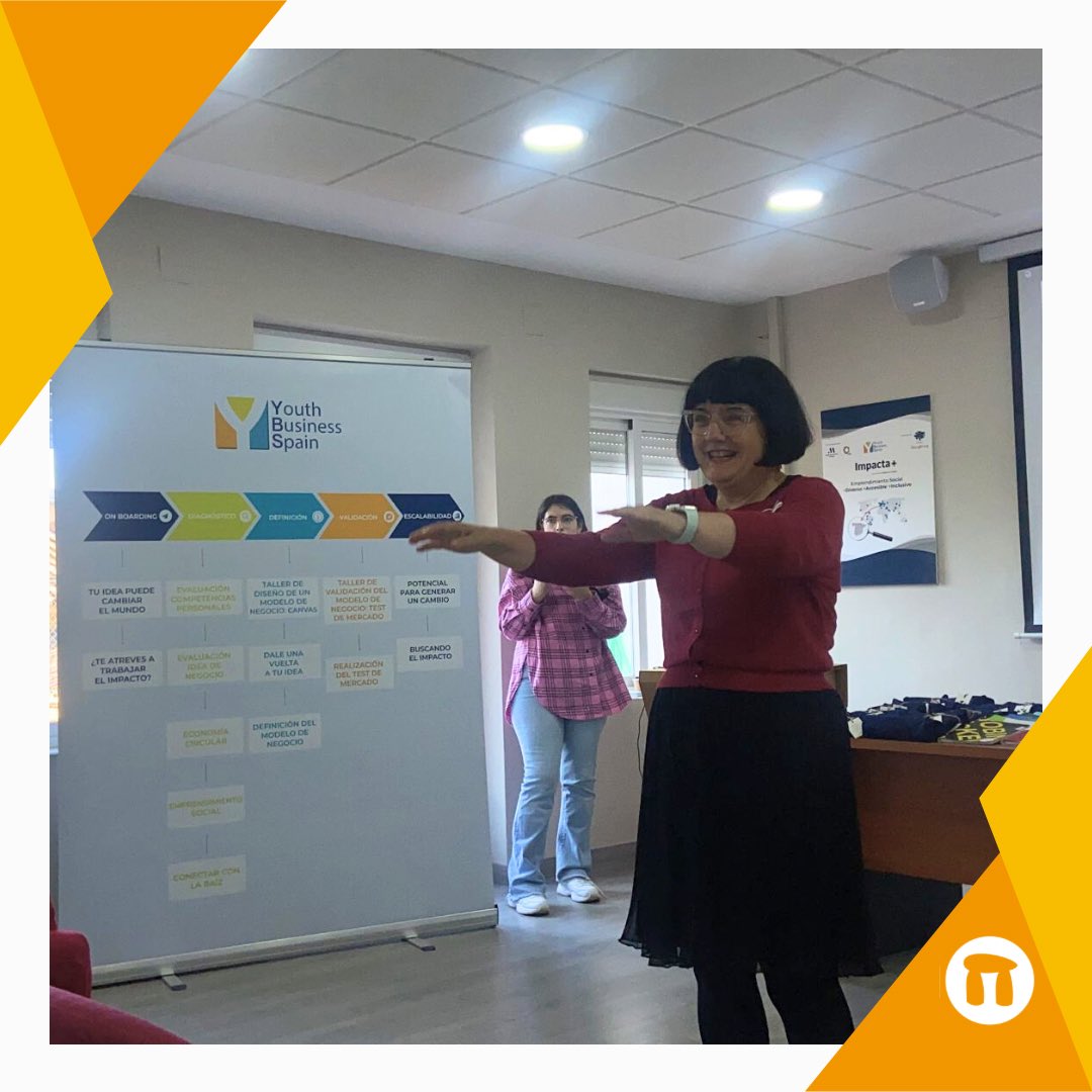 ArrabalAID's tweet photo. 💡👉 Hoy estamos en @lanoria_mlg las técnicas y técnicos de emprendimiento de las  entidades que conforman @ybspain, trabajando sobre el emprendimiento social en el marco del programa Impacta+, liderados por @AshokaSpain y @GoogleES. https://t.co/Z6ygLQR9wd