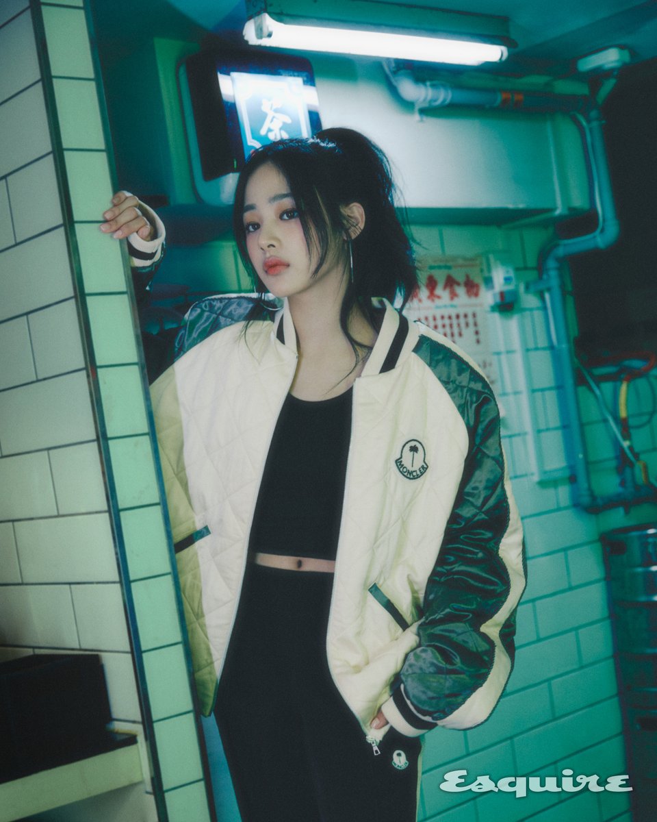 NewJeans_ADOR's tweet photo. https://t.co/8dJo5PGt30