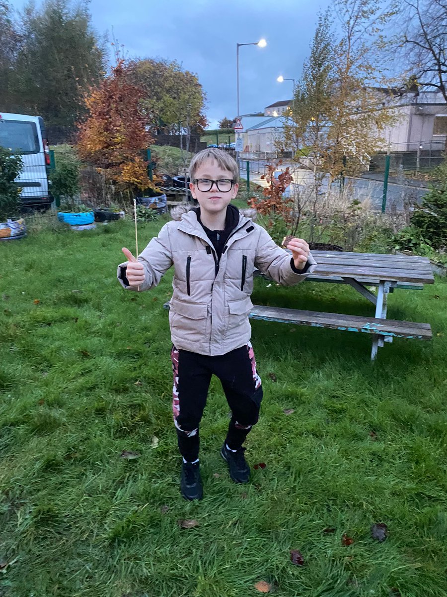 ysortit's tweet image. Oh my marshmallow goodness! 🔥🍫 Our Young Carers Clydebank fire pit session last night was totally lit! 🔥🤣 We were toasting marshmallows like pros and sipping on delicious hot chocolate, it was the perfect combo! 🤤🍡 #FirePitFun #MarshmallowMania  #YoungCarersRockedIt