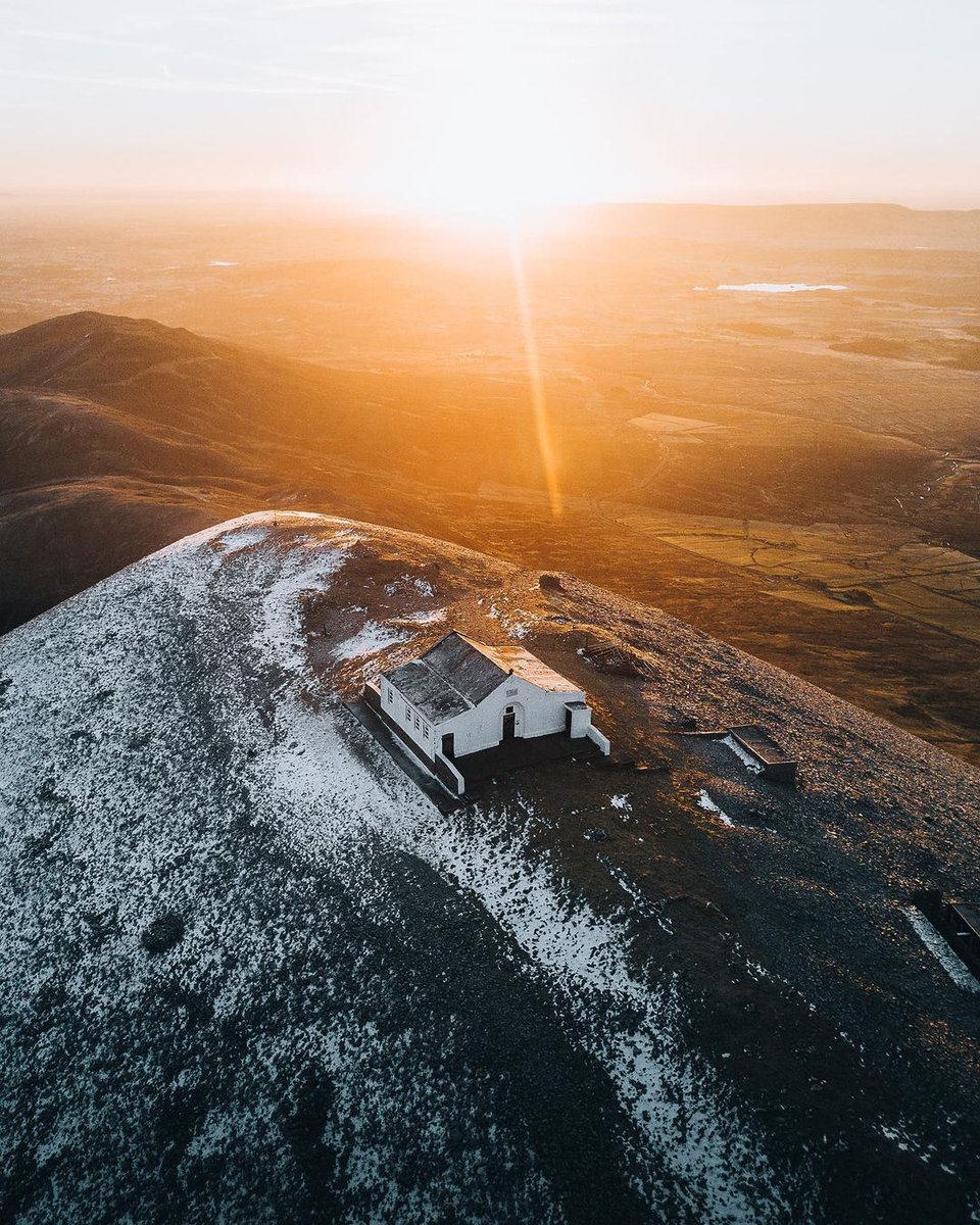 The gorgeous sunrise, the light dusting of snow, the views of County Mayo... this picture is perfection 😍

🚗 1hr 30mins north west of Galway city

📍Croagh Patrick, County Mayo

📸 instagram.com/samallen176/