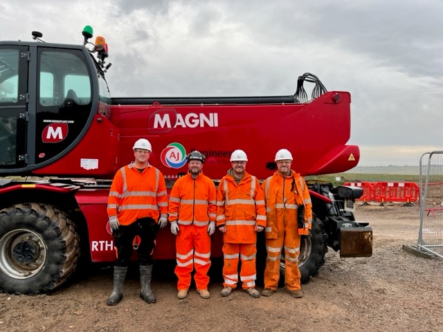EXPANSION NEWS
AJ Engineering has expanded to the north-west of England with the employment of a new eight-man team.
The new employees include a project manager, estimator and six steel erectors/cladders and supervisors.
Full story: bit.ly/47ip4s8
@moraychamber