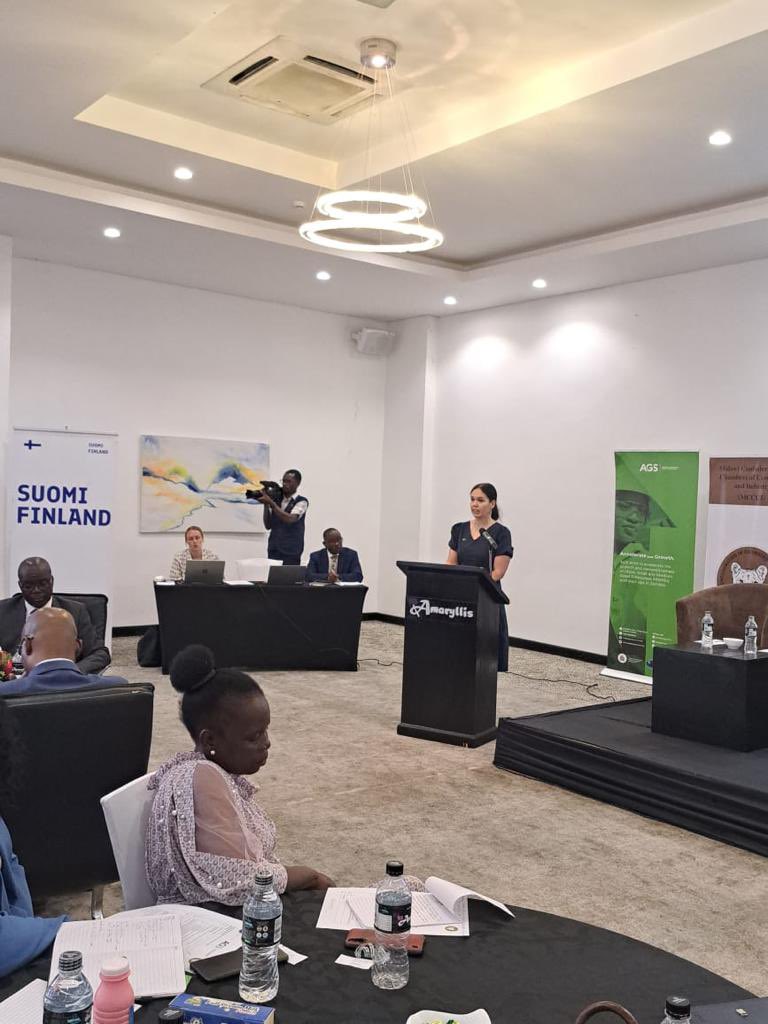 SaanaHalinen's tweet photo. The Zambia 🇿🇲 - Malawi 🇲🇼 Trade Mission in Blantyre in on 👏!

🇫🇮 @AGSZambia sponsored 17 🇿🇲 SMEs in agribusiness, circular economy &amp; renewable energy to explore the 🇲🇼 market. We have a full house 💪! 

Speeches &amp; exciting panel discussions, followed by B2B mtgs 🤝 https://t.co/zrtfPOfJaZ