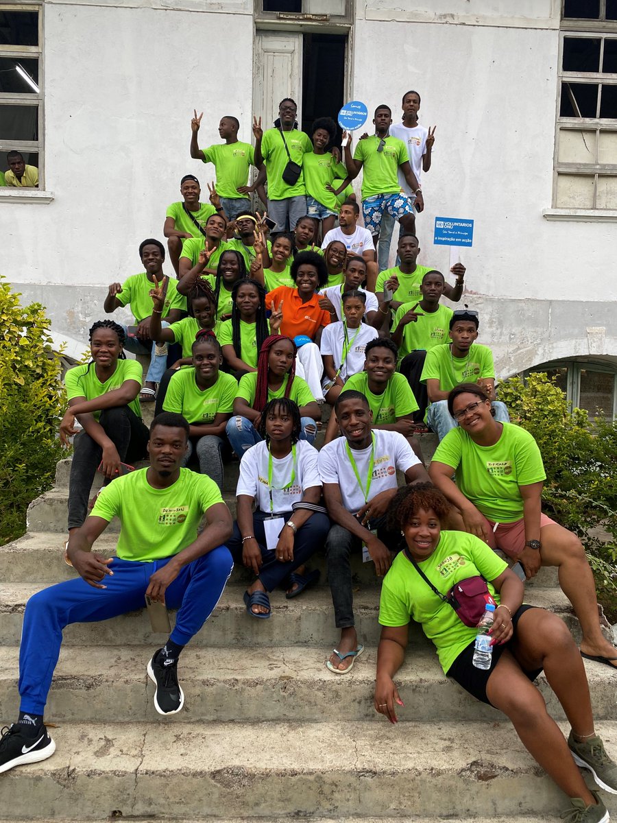 UNV São Tomé e Principe deseja a todos os jovens santomenses um feliz mês da Juventude... Viva o dia 5 de Novembro, dia nacional da Juventude !😀#youthmonth #nationalyouthday #power #volunteers #UNV #education #change