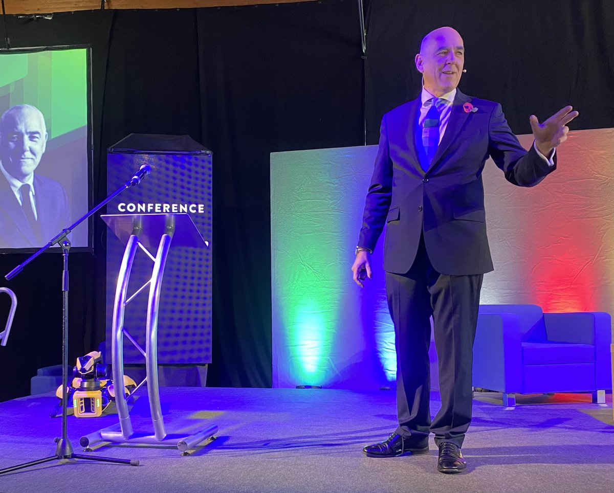 Our keynote speaker <a href="/drpaulredmond/">Dr Paul Redmond</a> is now on stage - with his two robotic dog pets - talking about generations, job-eating zombies and the future of the workforce.

#LEPconference2023
#futureworkforce
<a href="/LincsShowground/">Lincolnshire Showground</a>