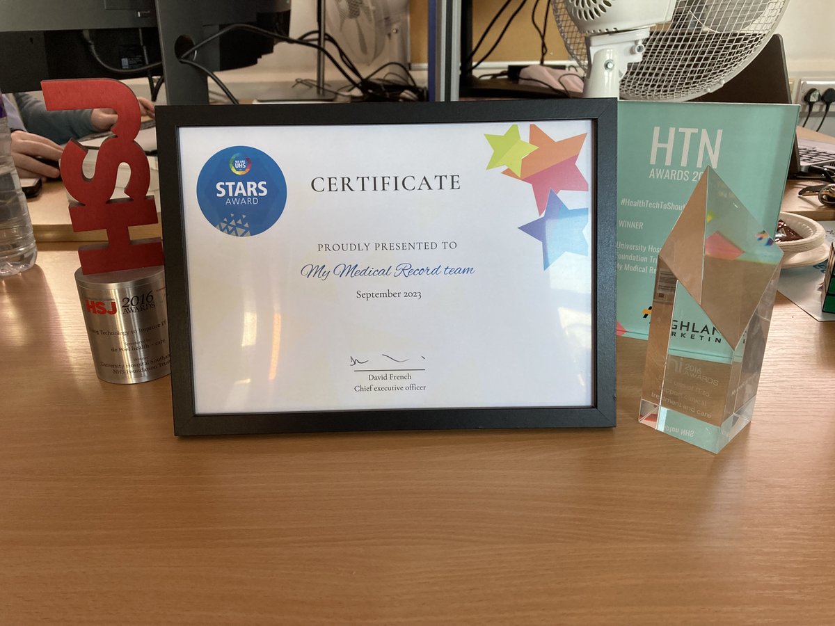 My Medical Record (@mymedrec) on Twitter photo 🎺🎺All the team are so proud to receive this <a href="/UHSFT/">University Hospital Southampton 💙</a> Stars Award presented by our CEO!!
Great job team!👏👏👏 🎺🎺All the team are so proud to receive this <a href="/UHSFT/">University Hospital Southampton 💙</a> Stars Award presented by our CEO!!
Great job team!👏👏👏