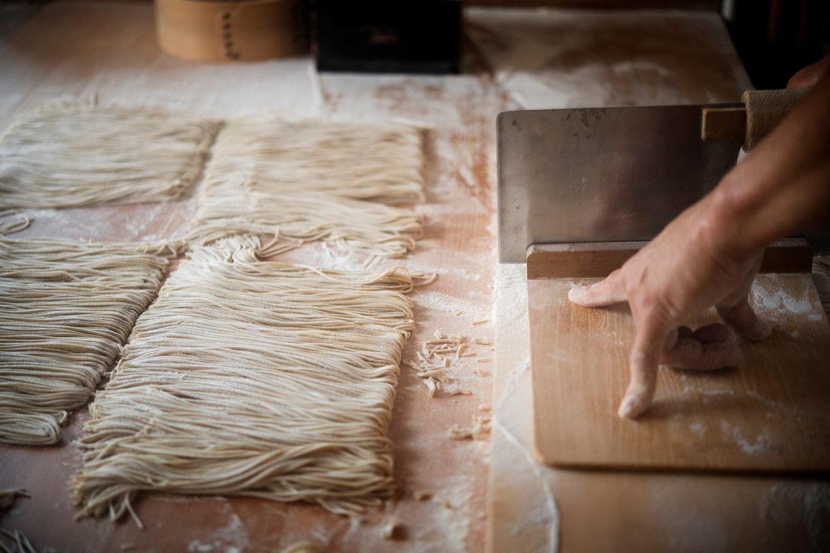 和蕎庵、わん蕎庵より
アルバイト、パート、正社員！募集中です。
犬好き、蕎麦好き、働くの好きな方❗是非、一緒に働きませんか❗
学生さん、勉強との両立応援致しますよ🎵本当に楽しい職場です😊
正社員さんは、手打ちそばの技術やワンコの扱い技術🤣学びませんか❗
体験も🆗‼️宜しくお願い致します