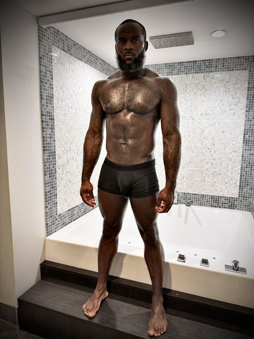 🖤🖤🖤 https://t.co/05N5nHwxPY