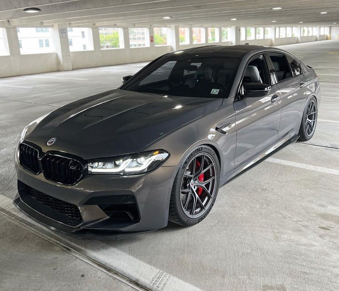 ExoticBMW tweet media