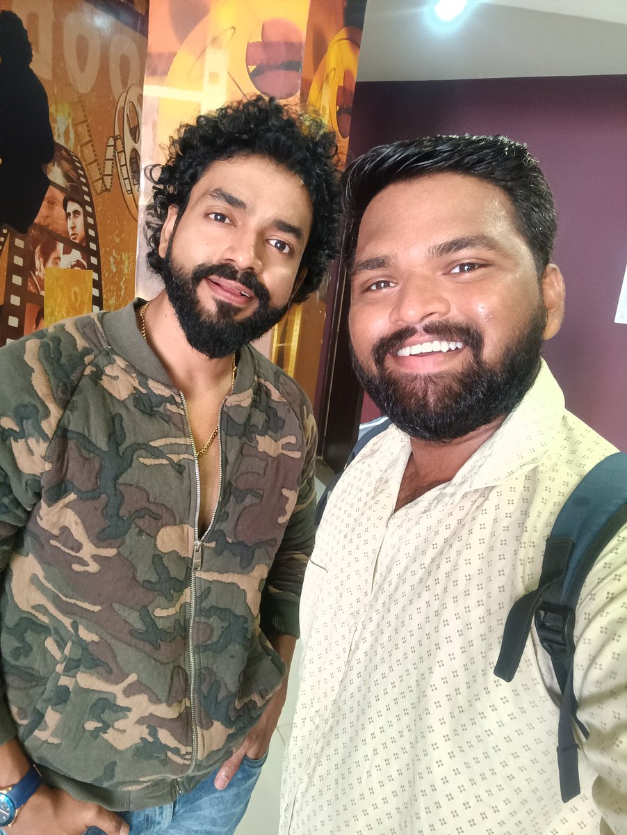 Pawan Sakat (@pwnsakat) on Twitter photo Clicked with Singer, Actor, Doctor <a href="/DrUtkarshshinde/">Dr.Utkarsh shinde official</a> Post Poster Launch of His Upcoming #FaujTheBattleOfHilli
.
.
#Pwnsakat #DrUtkarshShinde #MarathiActor #Marathi Clicked with Singer, Actor, Doctor <a href="/DrUtkarshshinde/">Dr.Utkarsh shinde official</a> Post Poster Launch of His Upcoming #FaujTheBattleOfHilli
.
.
#Pwnsakat #DrUtkarshShinde #MarathiActor #Marathi
