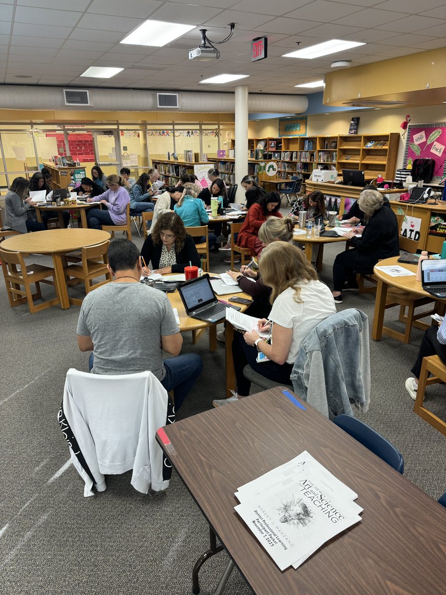 Jackson staff is working hard on our professional learning this morning from @PISDeas ! Currently, they are writing extended constructed responses based on their reading. #LevelUpPlanoISD