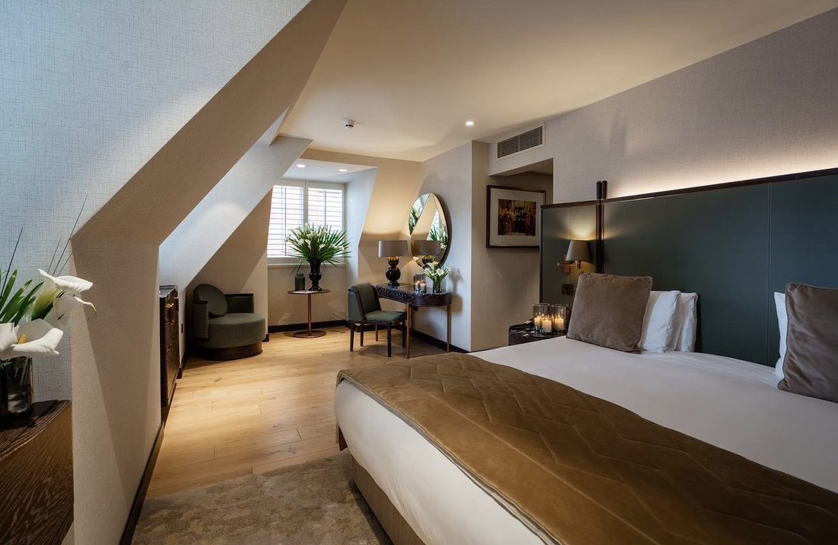 Attic style Arthur Hope Collection. This Collection offers generous spaces of up to 35 square metres to relax and recharge. Each features a king-size bed, a walk-in shower, as well as a range of luxury amenities for guests to enjoy throughout their stay - stockexchangehotel.co.uk