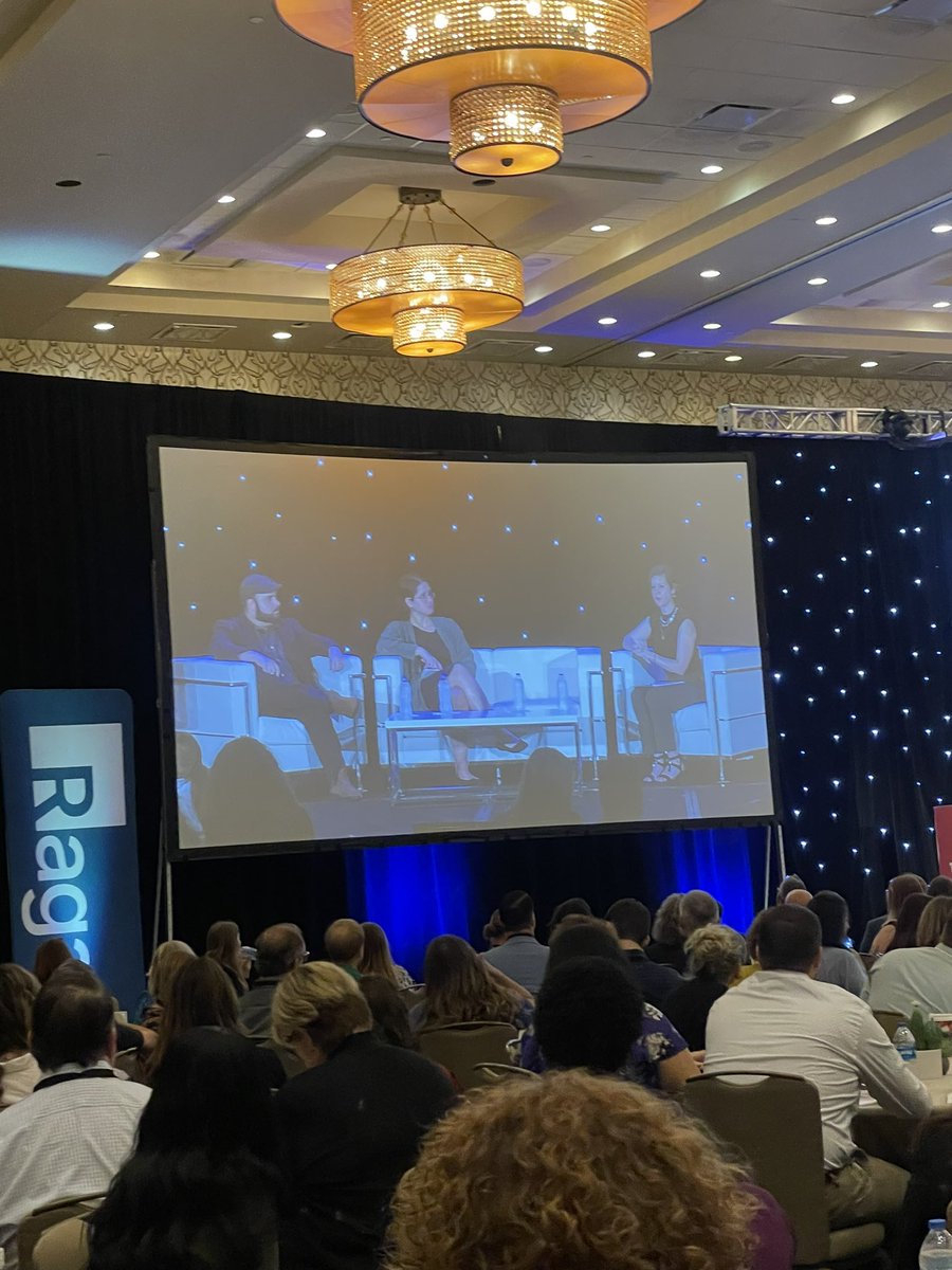 FoxyWhite03's tweet image. Great panel discussion 🗣️at the Comms+Conflict session at #CommsWeek

“People will bring receipts for what you said or didn’t say.” - Allison C. editor-in-chief @RaganComms #RaganEvents