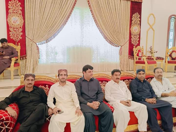 SaddamH76264314's tweet photo. Honourable Feroze Jamali President PPP District Naushahro Feroze Gohar Plus Khangargh Ghotki.
@BBhuttoZardari
@BBhuttoZardari
#InshAllahNA206CandidateFerozeJamali #NA206 #PppDigitalNaushahroFeroze #SmtPppDisttNf #PresidentPppDisttNf https://t.co/8XaZtblTXE