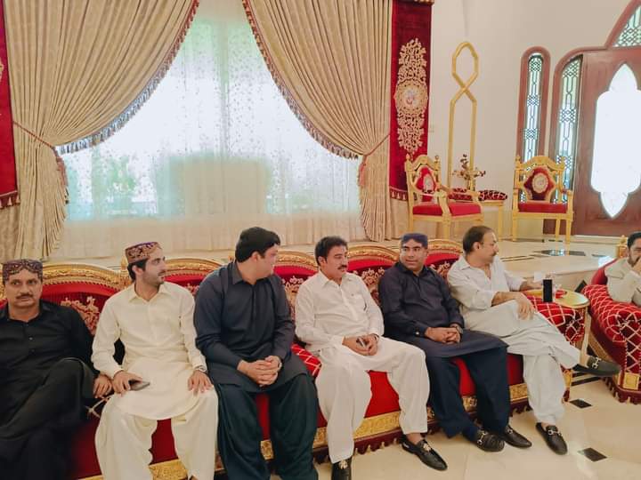 SaddamH76264314's tweet photo. Honourable Feroze Jamali President PPP District Naushahro Feroze Gohar Plus Khangargh Ghotki.
@BBhuttoZardari
@BBhuttoZardari
#InshAllahNA206CandidateFerozeJamali #NA206 #PppDigitalNaushahroFeroze #SmtPppDisttNf #PresidentPppDisttNf https://t.co/8XaZtblTXE