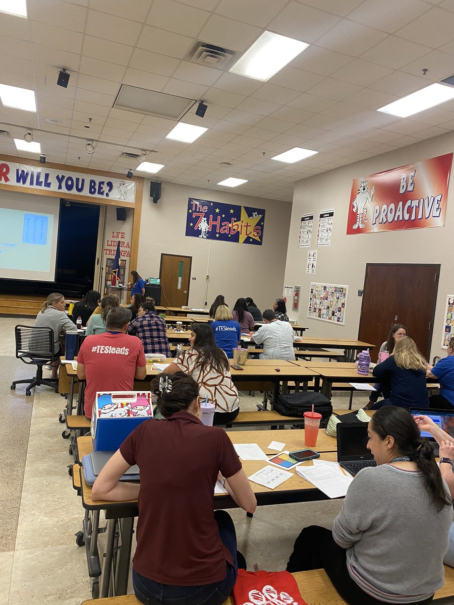 Liz Hilcher tweet media