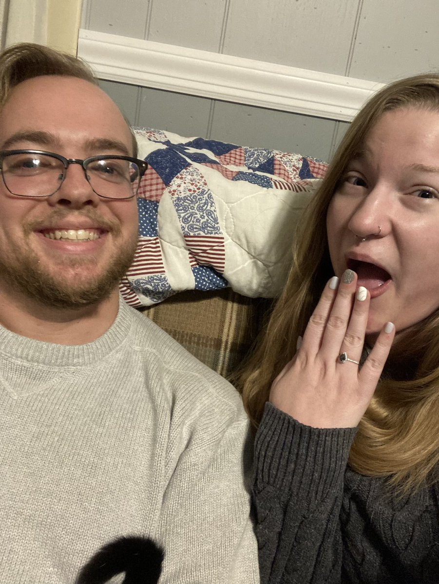 _morguean's tweet photo. It's official, @thebsktcase and I are engaged!! ☺️☺️❤️😘 https://t.co/6W2c27zBc3