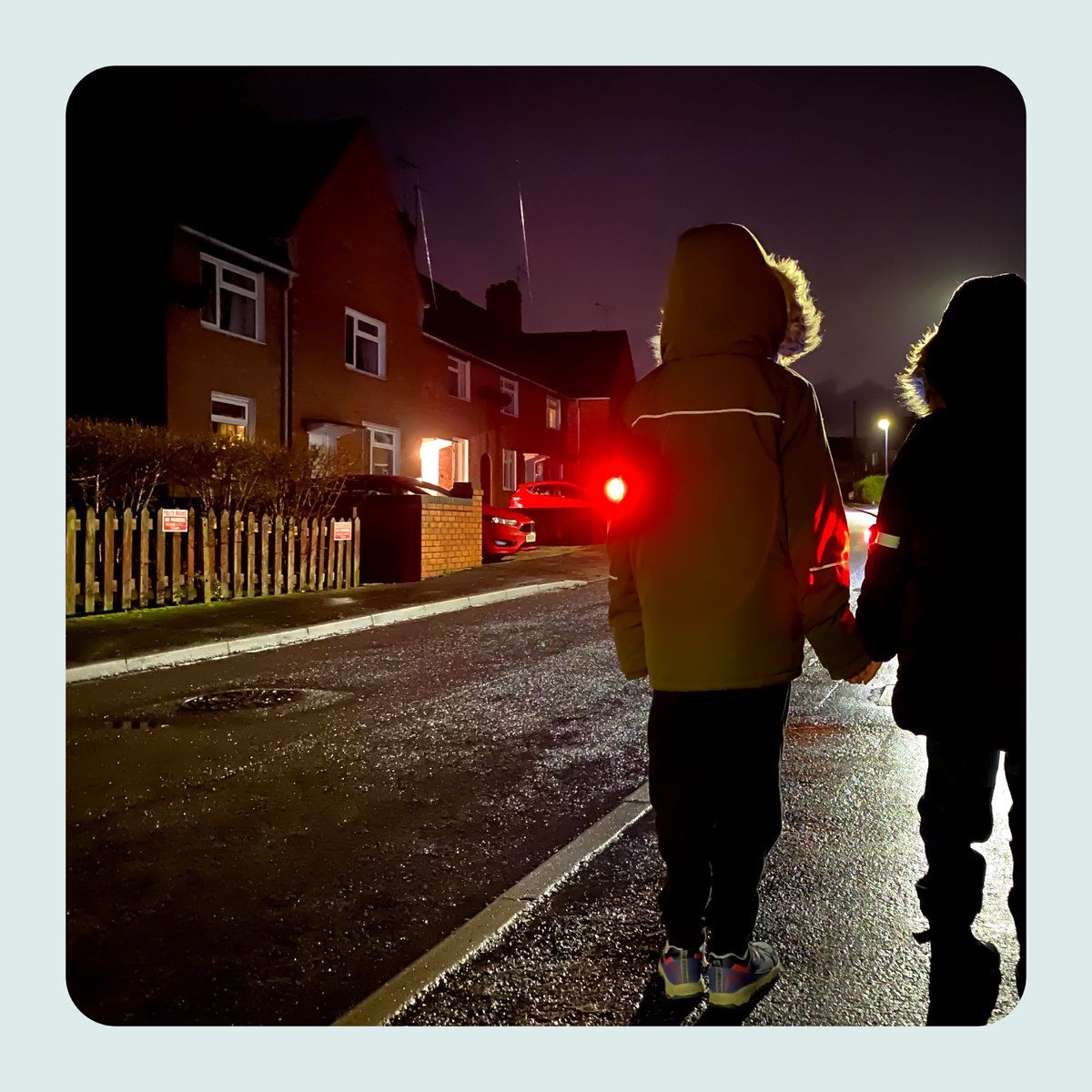 mytwistii's tweet image. We are often asked; how bright is Twistii? Well, it can of course depend upon conditions, but as a guide, the front white light will give you up to 5 meters of wide-spread visibility. The red light on the reverse can be seen from 100 meters.📷 #beseenbesafe #ledtorch #mytwistii