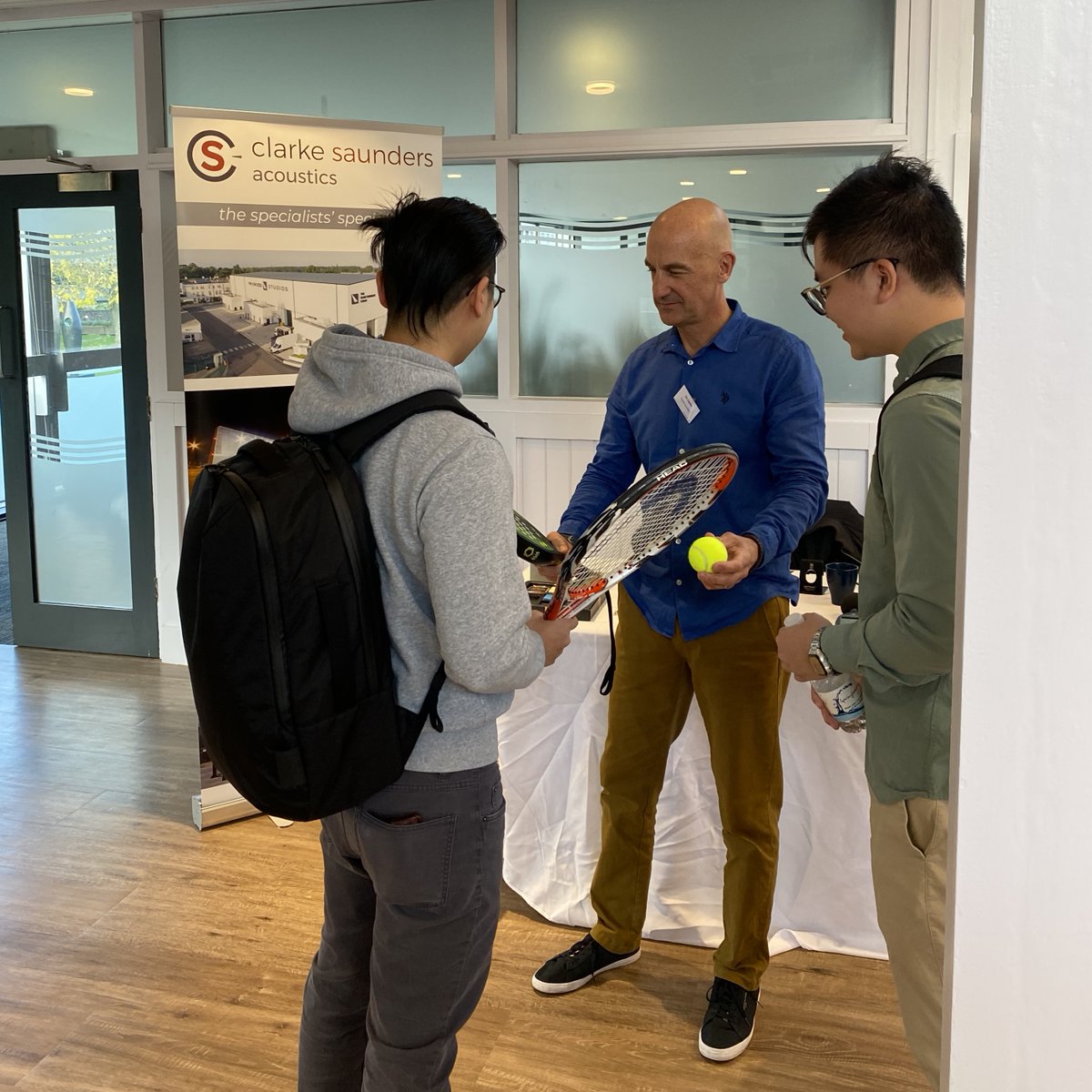 CSA Chief Umpire scouting for interns and grads at the latest <a href="/ISVRsouthampton/">ISVRsouthampton</a>  career's fair. Here demonstrating to the next generation of acousticians the acoustic differences between padel and tennis 🎾

<a href="/ioauk/">IOA</a> 
<a href="/TheANC73/">The ANC</a>