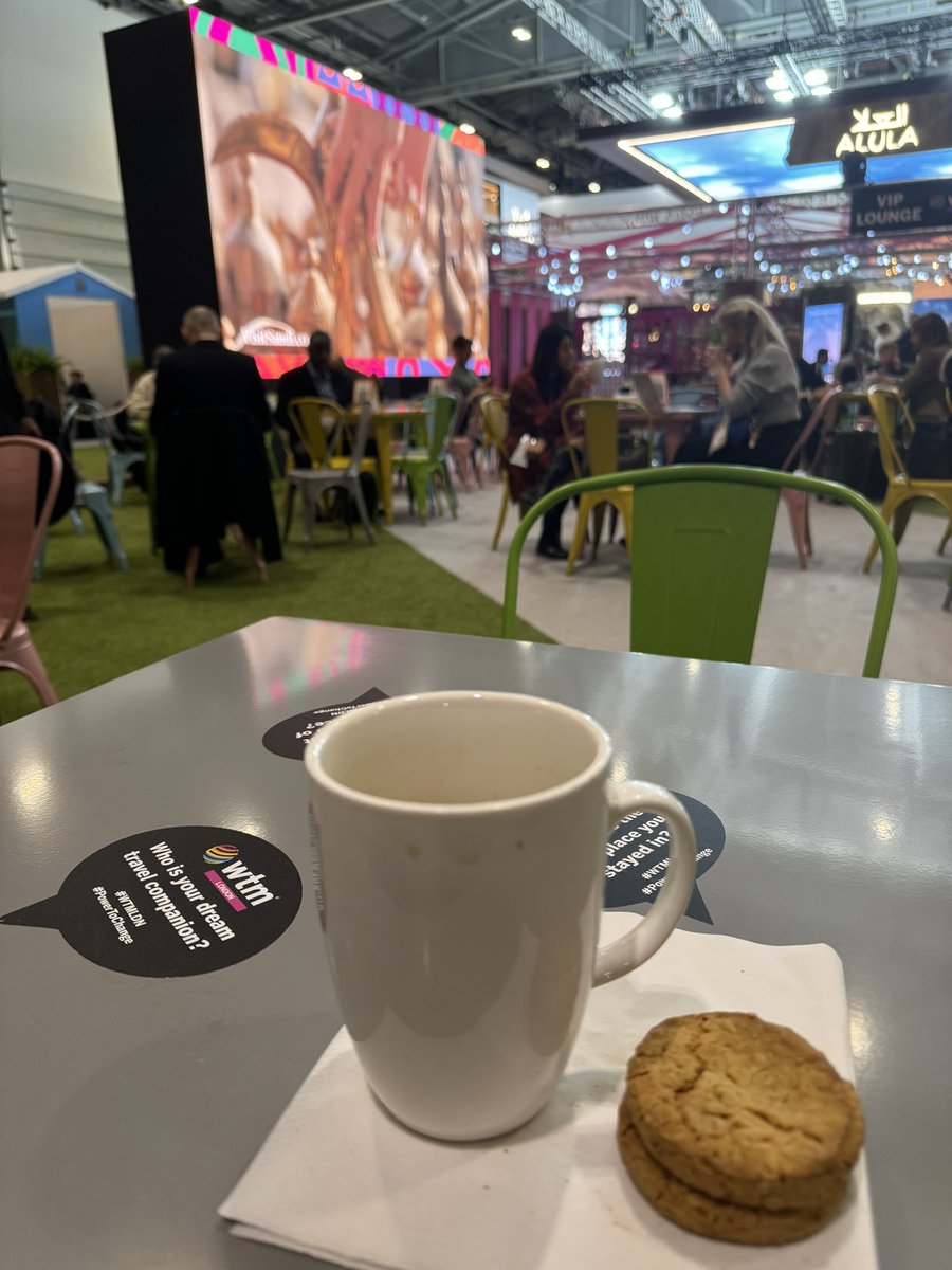 Travel Update tweet media