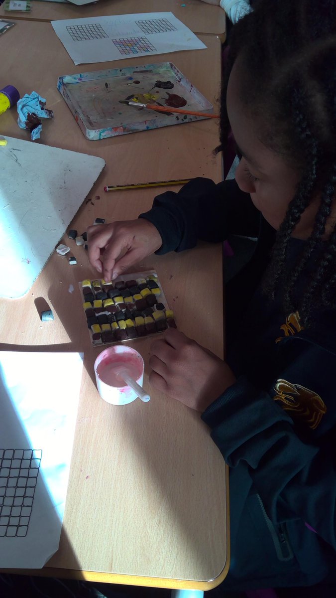 WHGSPrimary's tweet photo. #WHGS_YAC had some new members from Year 4 last half term! We learned about the Romans and how they impacted the UK, with a focus on #RutlandRomanVilla. We also had a go at making our own mini mosaics, courtesy of @romanmosaics! @ULASarchaeology @YAC_CBA https://t.co/Gt47YNVATs